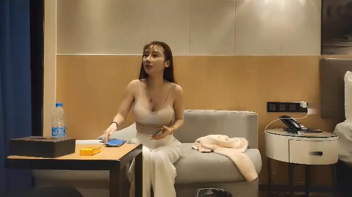 phik sex SDMF-018_Anh trai nổi máu ghen khi phát hiện em gái đang làm tình với người yêu